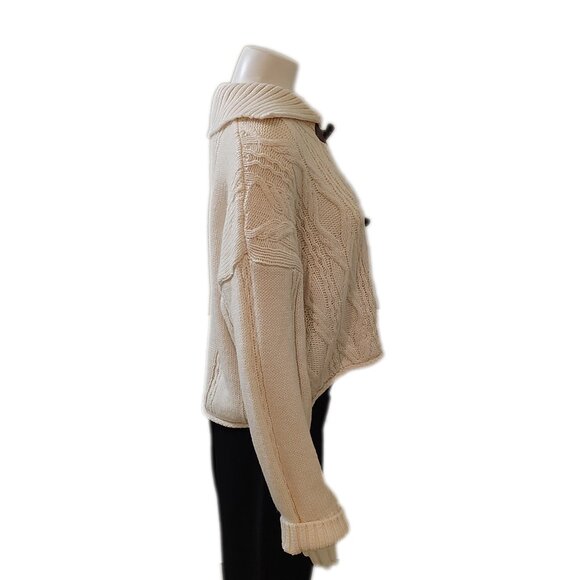 Sugar Moon Juniors' Cable-Knit Toggle-Front Cardigan - White - Picture 2 of 7